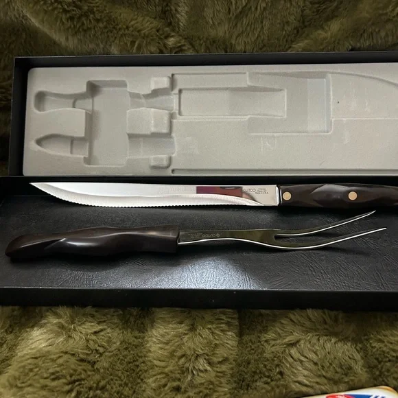 Cutco Carving Set - Picture 5 of 9